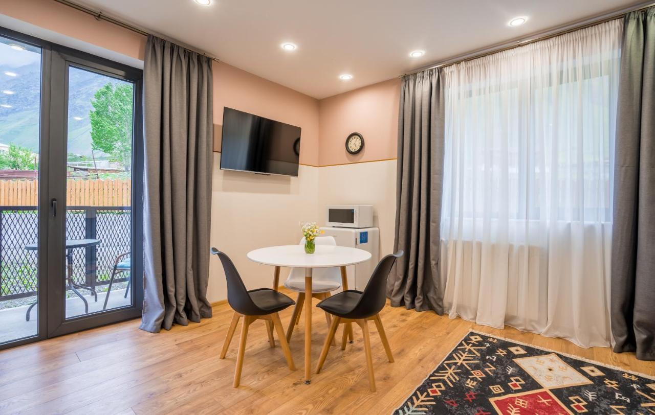 Devdaraki Apartments Казбеги Экстерьер фото