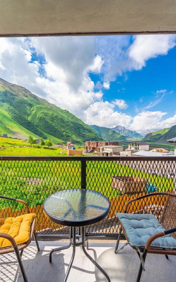 Devdaraki Apartments Казбеги Экстерьер фото
